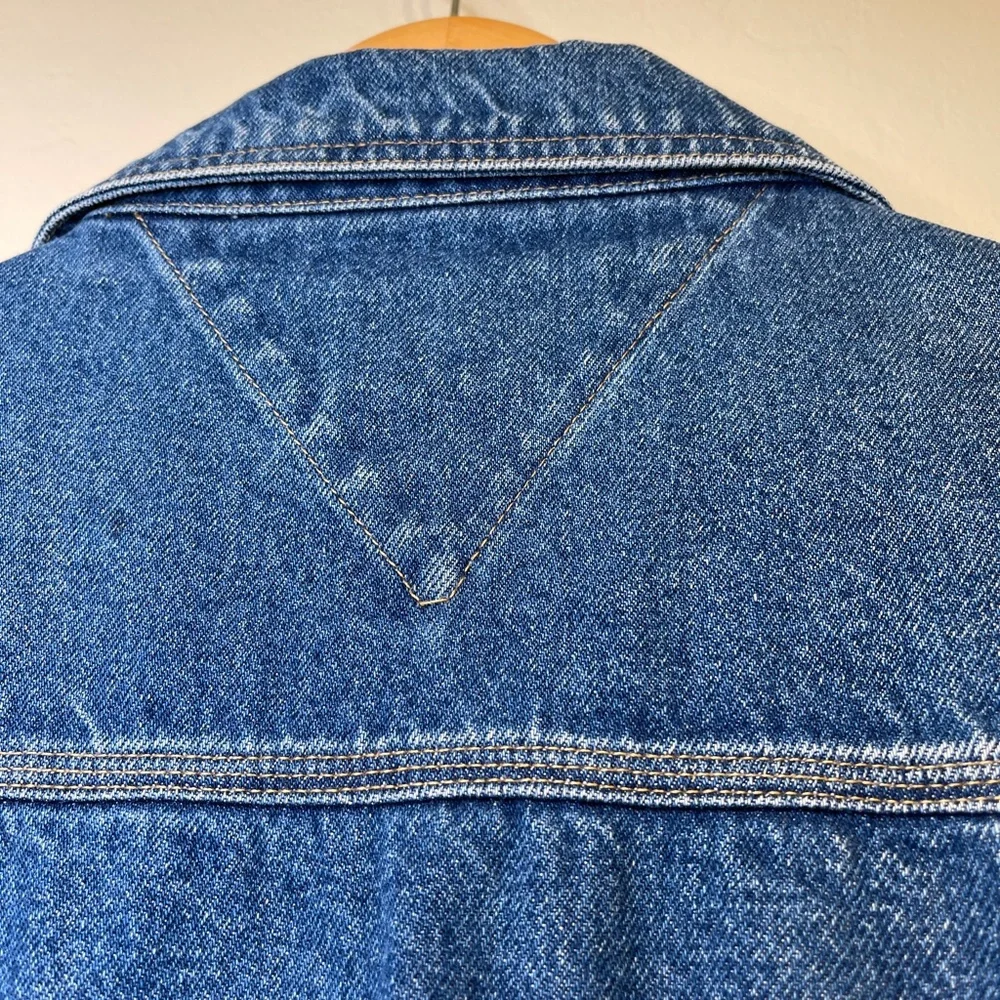 Tommy Jeans VTG Y2K Classic Unisex Denim Jean Jacket